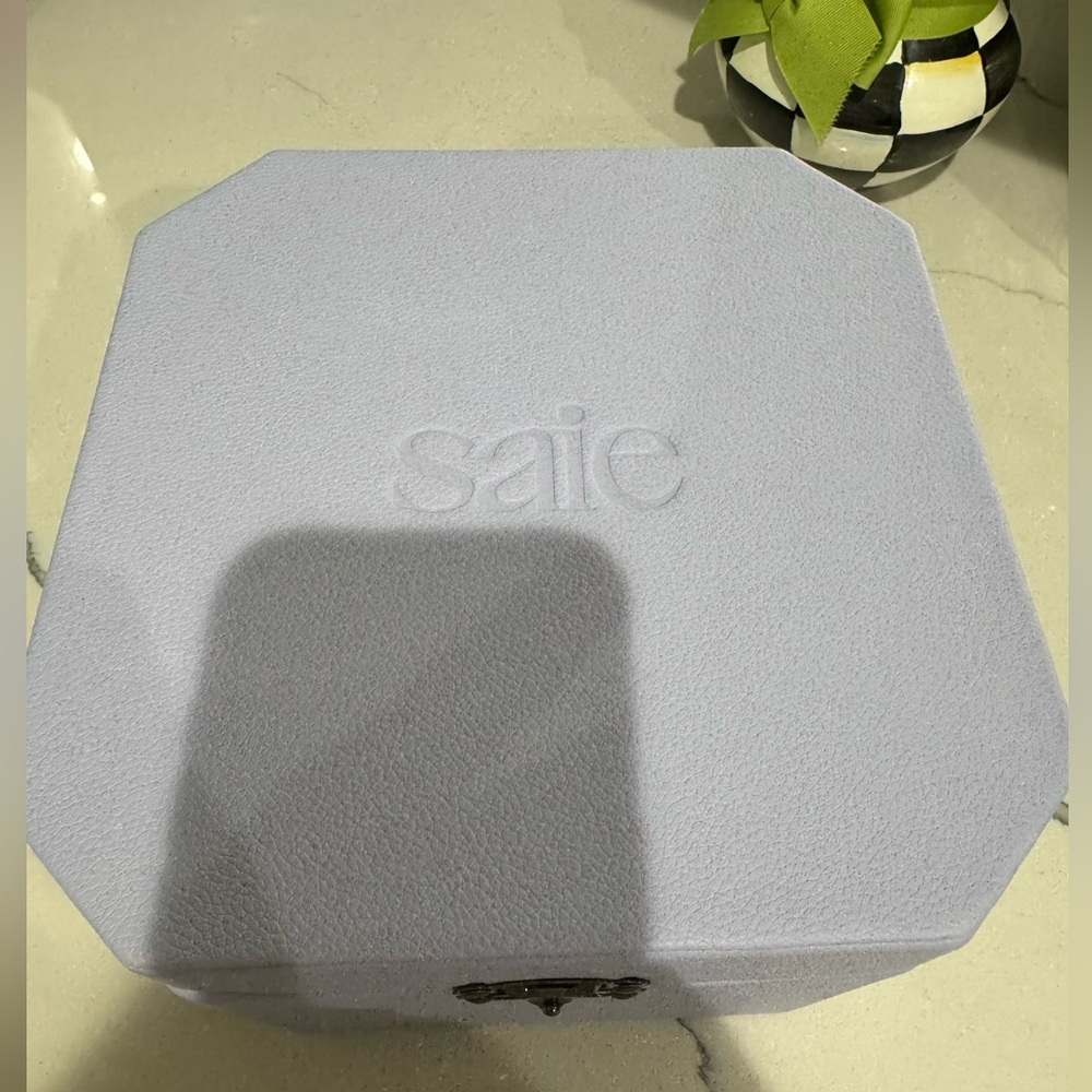 Saie Jewelry Box